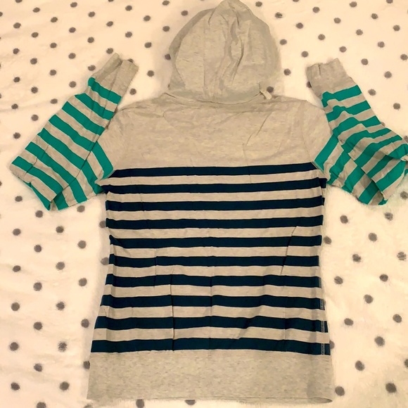 Lightweight comfy Nike Hoodie Small - Picture 6 of 10